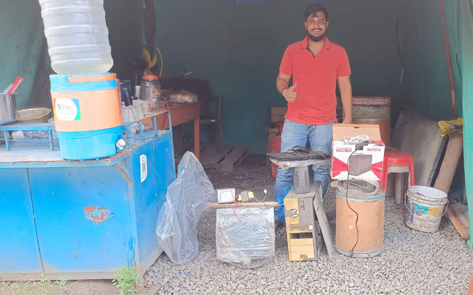 Rtr Swapnil Khadpekar from RAC Sarigam with the electronic waste collection.