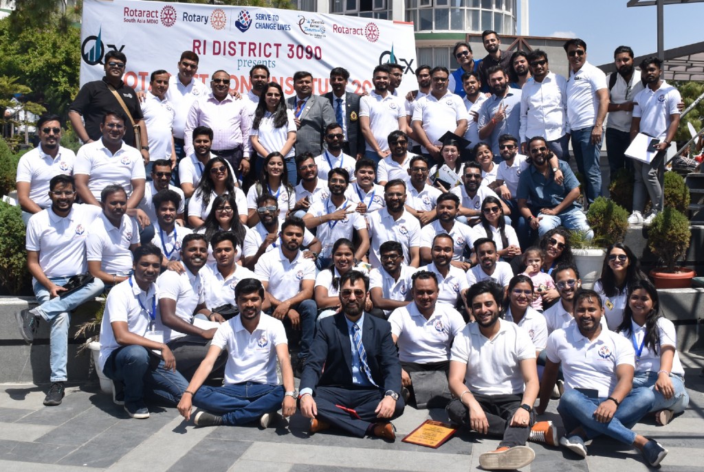 District Rotaract Representatives for Rotary Year 2022–23 at the closing ceremony of the Rotaract Zone Institute held in Chandigarh and Barog (Himachal Pradesh). 