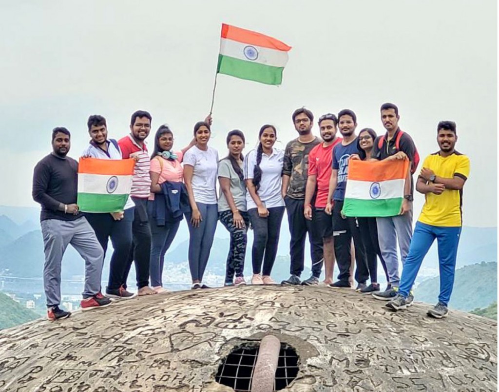 Rotaractors of RAC Vijayawada, RID 3020, organised a trek up the Mangalgiri Hills in Vijayawada, with 14 members of the club, who enthusiastically carried the Indian flag to the top of the hill.