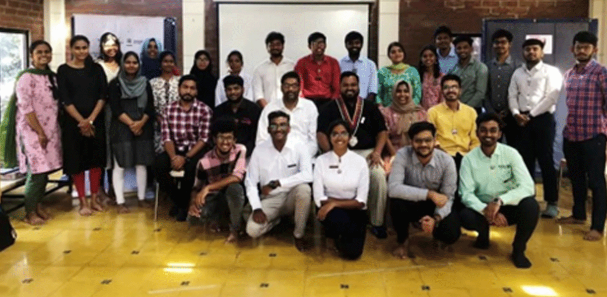 Rotaractors at a training session on public ­speaking provided by Rtn Pon Rathnavel.