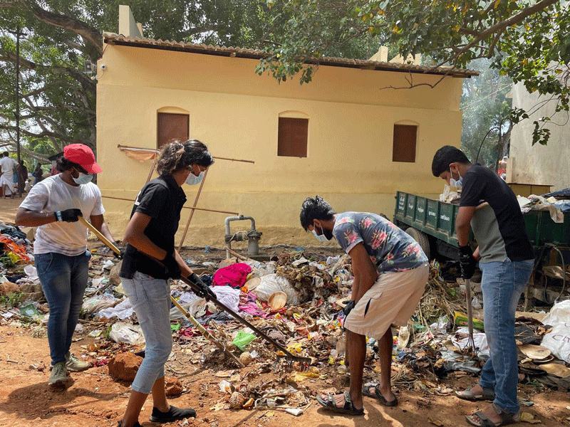 Rotaractors on a cleanliness drive at Perur, Coimbatore.