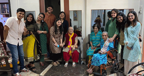 Mulund Rotaractors help young and old